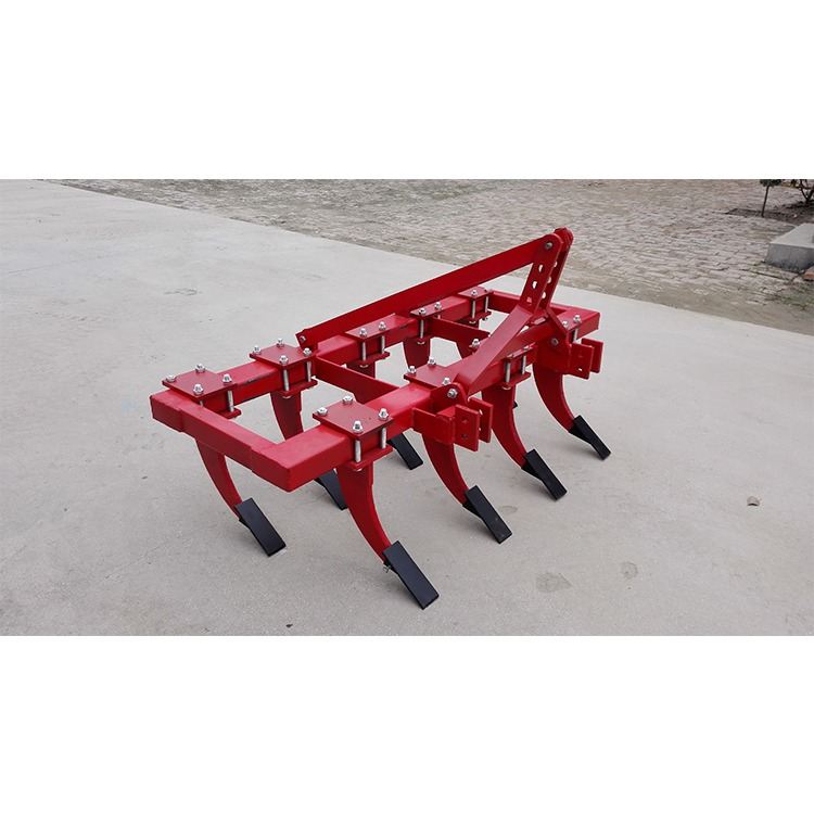 Cultivateur à dents (vibroculteur)